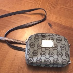 Michael Lorna crossbody purse